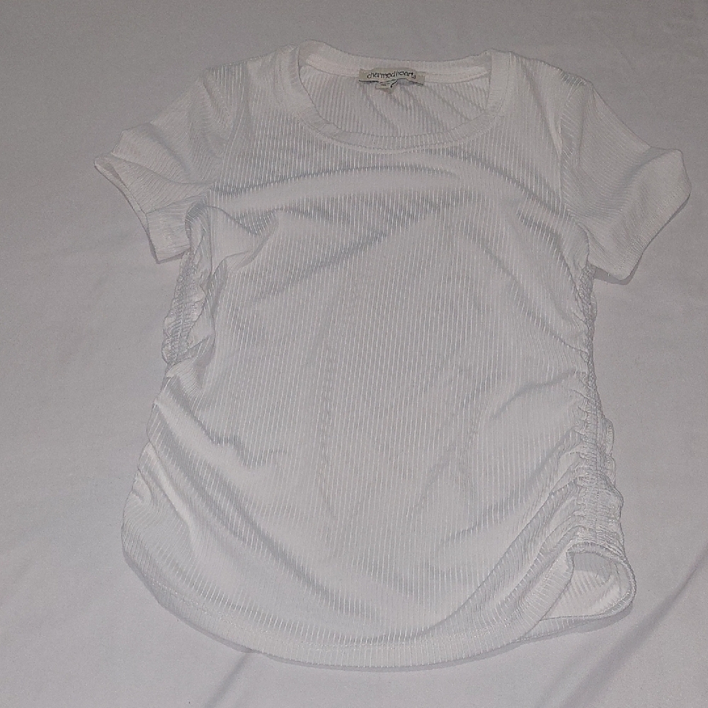 Charmed Hearts White Short Sleeve Top.Raunched On The Sides .Size L
